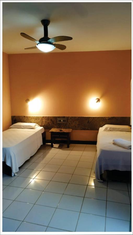Hotel Pousada das Falésias à Prado Extérieur photo